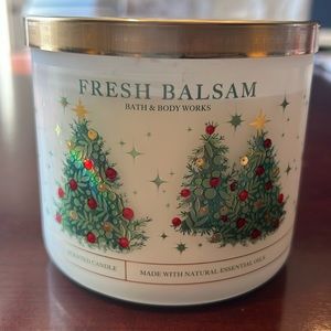 NWT White Barn fresh Balsam 3 wick candle 14.5oz